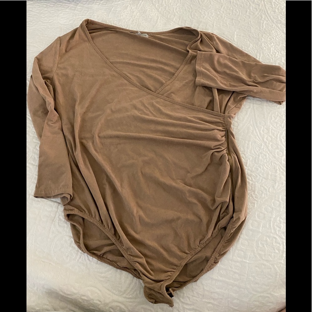 Shade V-Neck Body Suit